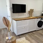 2 Neuf à 100m Des Plages Et De La Gare Appartement *